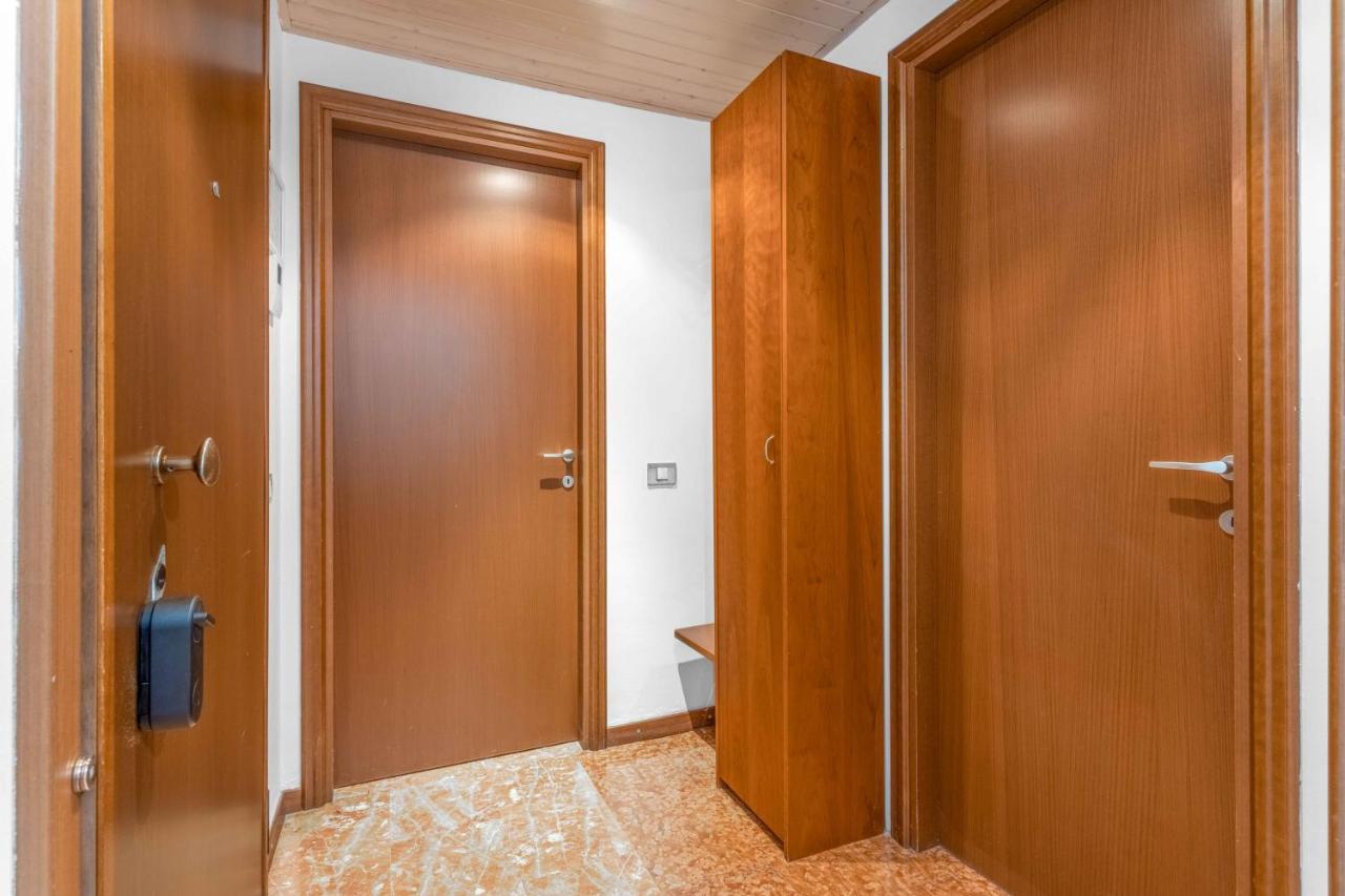 Zona Navigli - Smart House Con Tv 50 E Fast Wifi Apartman Milánó Kültér fotó