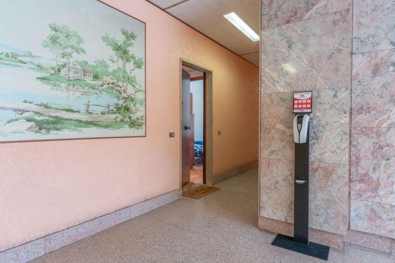 Zona Navigli - Smart House Con Tv 50 E Fast Wifi Apartman Milánó Kültér fotó