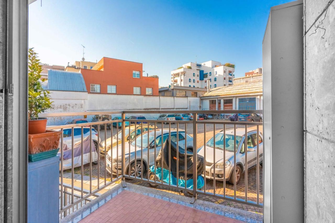 Zona Navigli - Smart House Con Tv 50 E Fast Wifi Apartman Milánó Kültér fotó