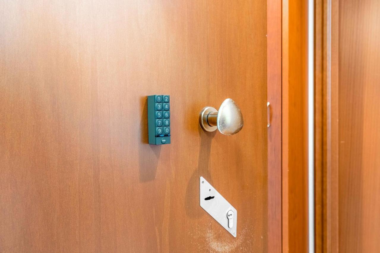 Zona Navigli - Smart House Con Tv 50 E Fast Wifi Apartman Milánó Kültér fotó